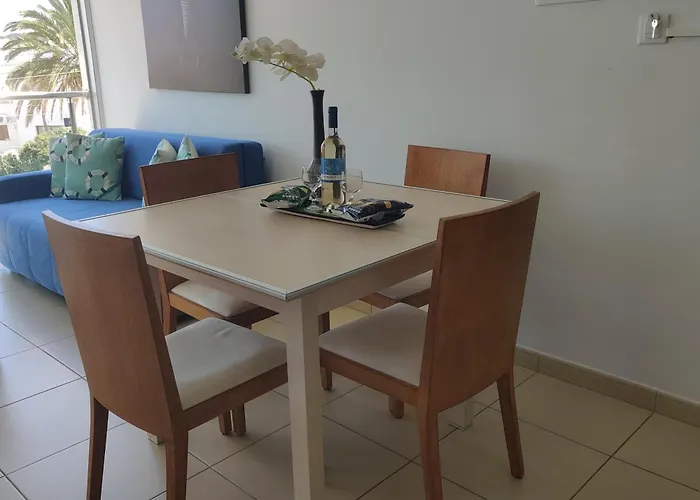 公寓 Dream Vacation By The Sea